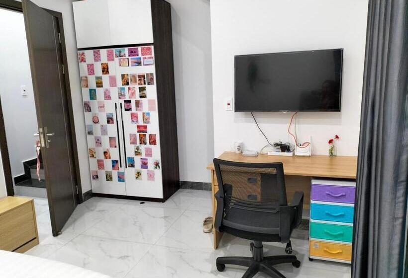 استودیوی سوپریور, The Flamboyant #staywork Vinhomes Marina