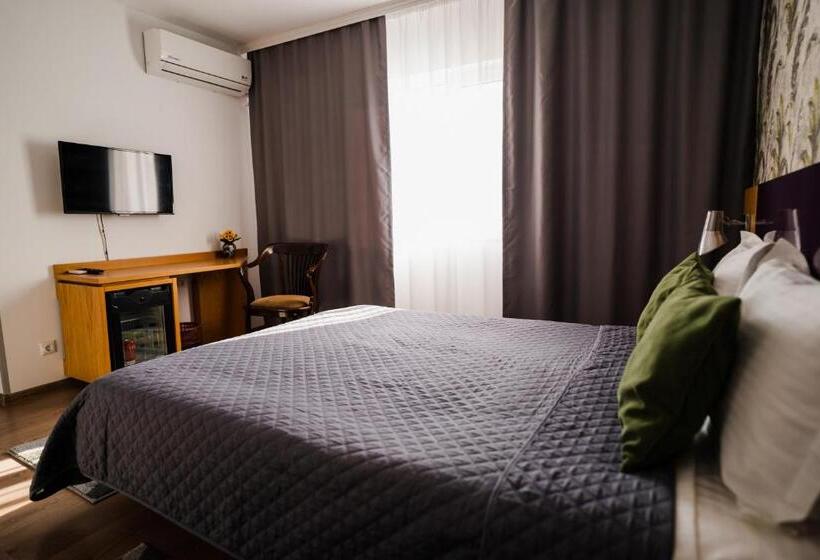 اتاق لوکس, Vila Ranya   Adults Only