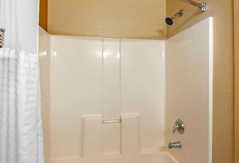 스탠다드 스튜디오, Extended Stay America Suites  San Diego  Mission Valley  Stadium