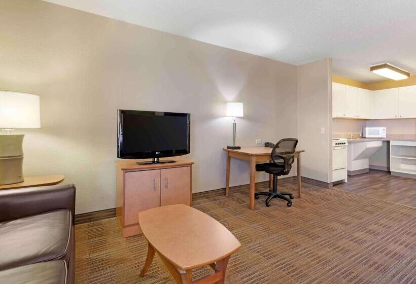 Студия Deluxe, Extended Stay America Select Suites   Madison   Old Sauk Rd