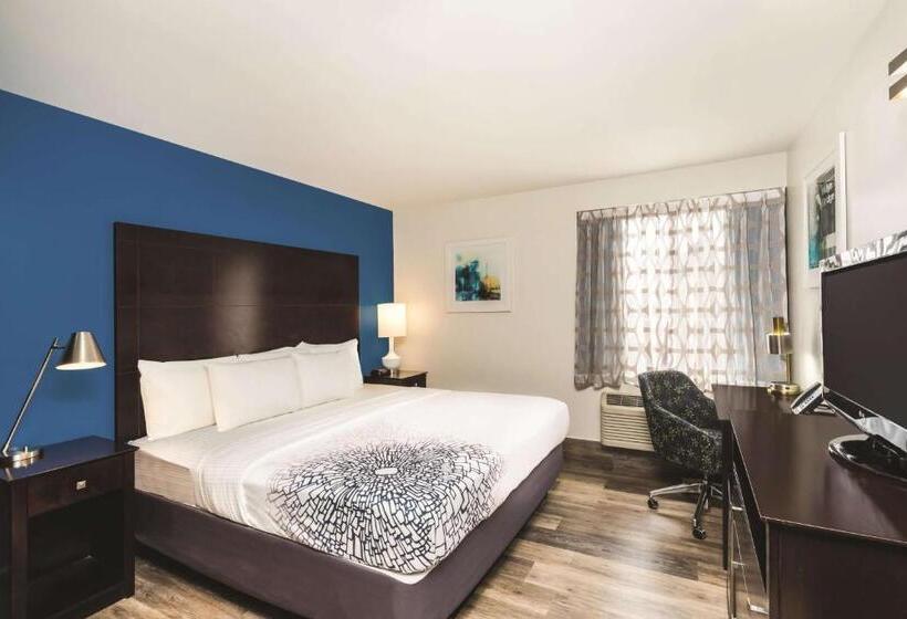 Номер Стандарт Кровать Кинг Адаптированный для Инвалидов, La Quinta By Wyndham Brooklyn Downtown