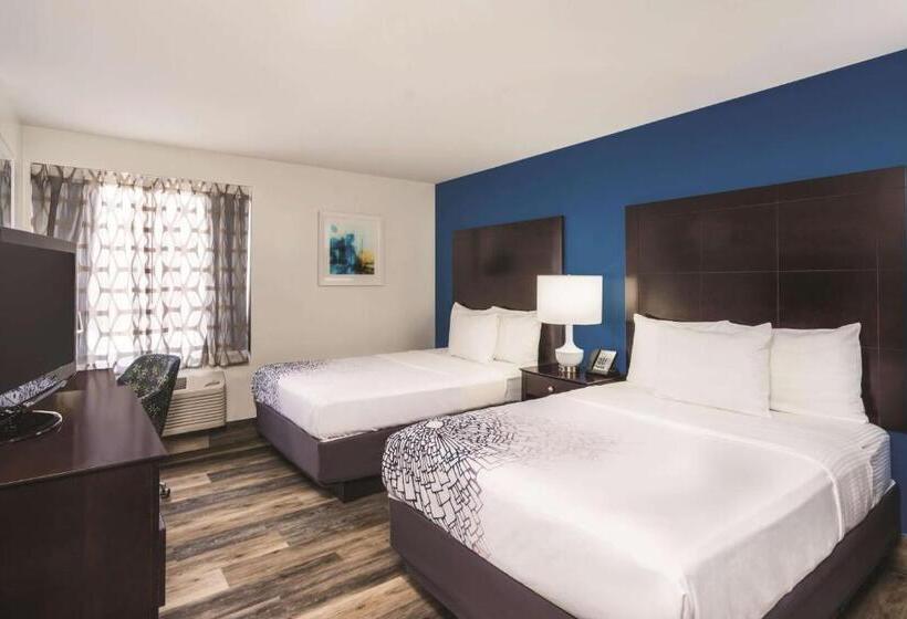 Номер Стандарт 2 Двуспальные Кровати, La Quinta By Wyndham Brooklyn Downtown