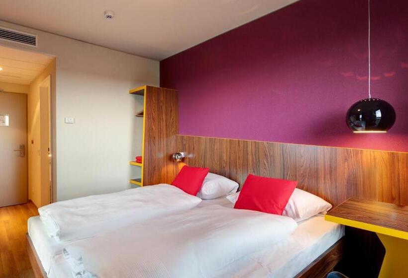اتاق استاندارد, Meininger Hotel Frankfurt Main / Airport