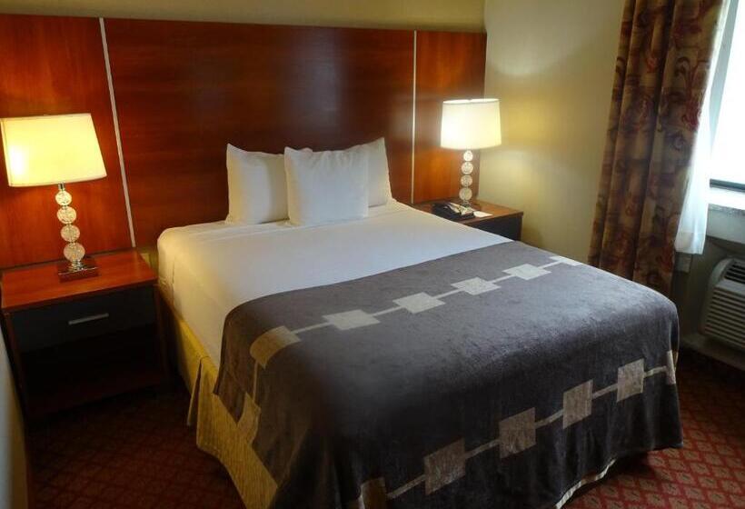 스탠다드 룸, Ramada By Wyndham Staten Island