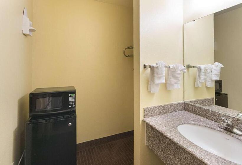 Четырехместный Номер Стандарт, Motel 6livingston, Tx
