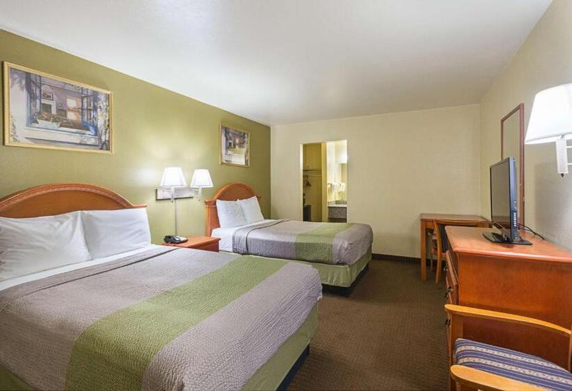 Четырехместный Номер Deluxe, Motel 6livingston, Tx
