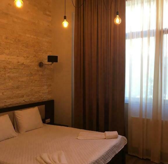 اتاق لوکس, Iveria