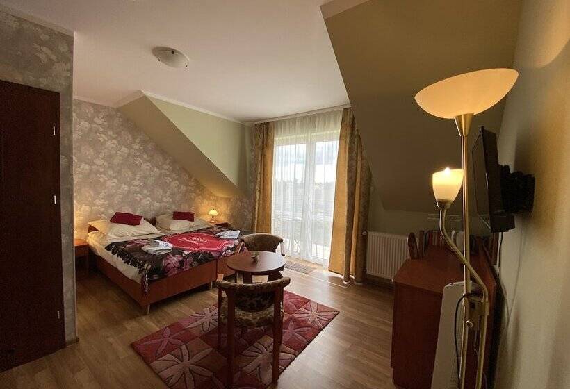 Standard Room with Balcony Side Sea View, Willa Kliper