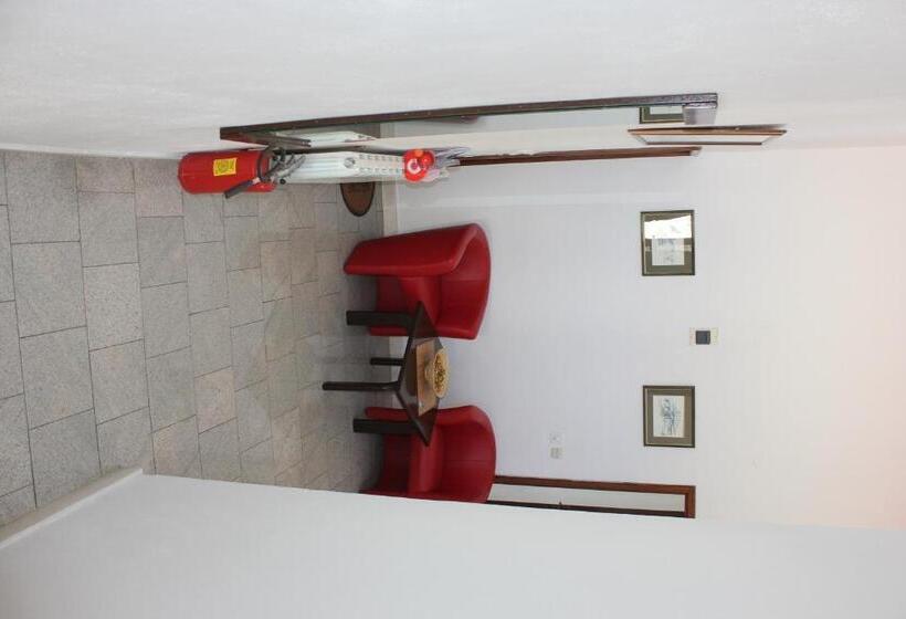 اتاق استاندارد سه نفره, Guesthouse San Antonio