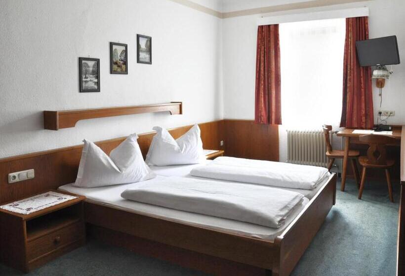 Quarto Familiar, Puttererseehof