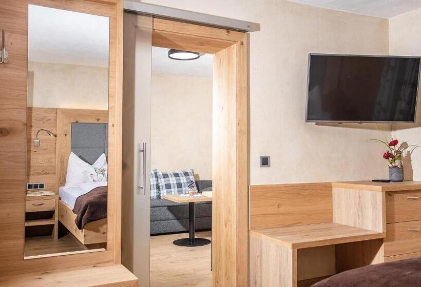 Номер Deluxe Вид на Озеро, Seehotel St Hubertus