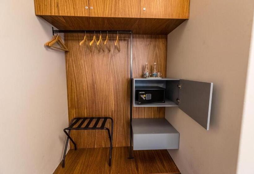 اتاق لوکس با تخت بزرگ, Casa Olié