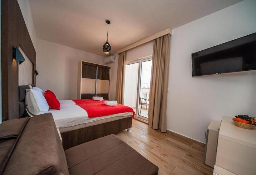 اتاق لوکس با چشم‌انداز دریا, David Lux Beach Rooms