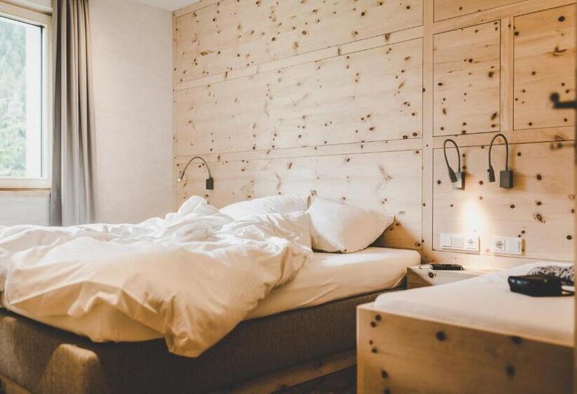 Basic Værelser til 3 pers., Arabella Retreat & Spa