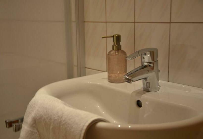 Апартаменты 2 Спальни, Rauterhof