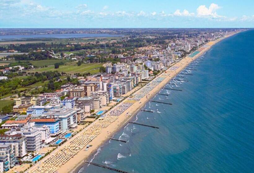 Апартаменты 2 Спальни, Al Mare