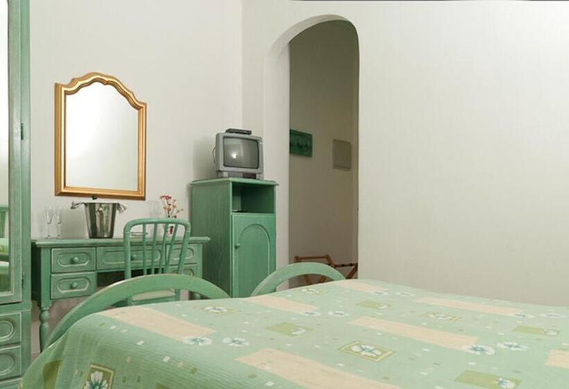غرفة قياسية, Del Postiglione