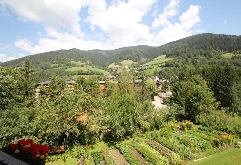 اتاق استاندارد با بالکن, Pension Hubertushof Beim Römerbad