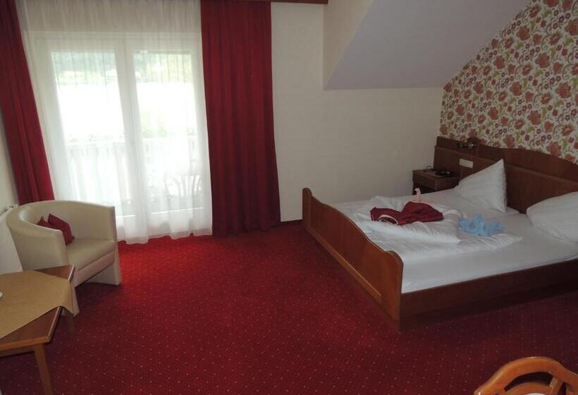 اتاق استاندارد با بالکن, See & Genusshotel Silvia