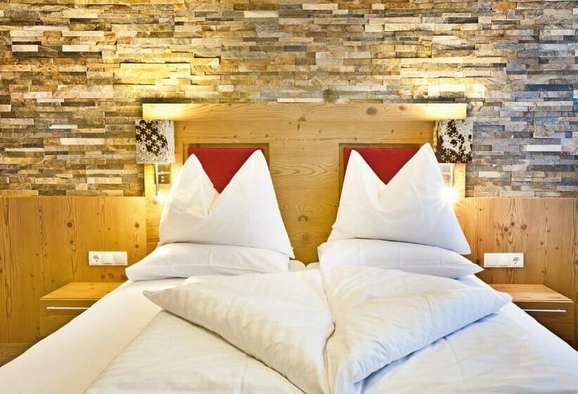 Номер Стандарт, Landhotel Alpenhof Filzmoos