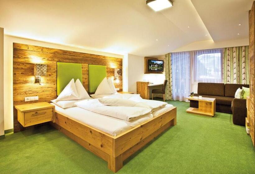 Номер Стандарт с Балконом, Landhotel Alpenhof Filzmoos