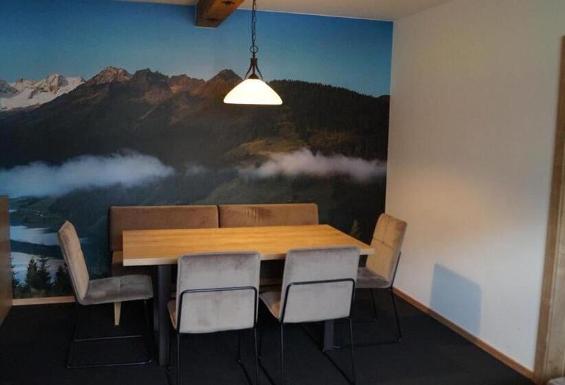 Апартаменты 2 Спальни, Aparthotel Garni Schranz