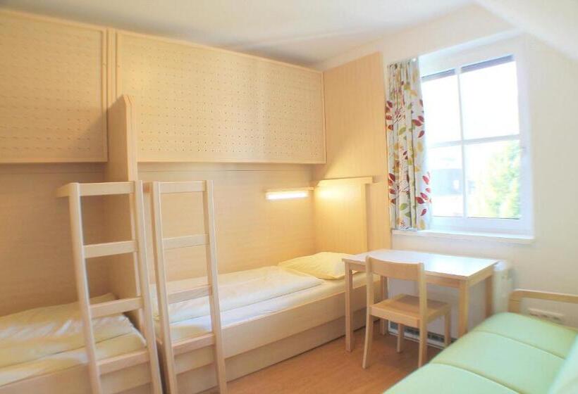 스탠다드 트리플 룸, Jugendgästehaus St. Gilgen