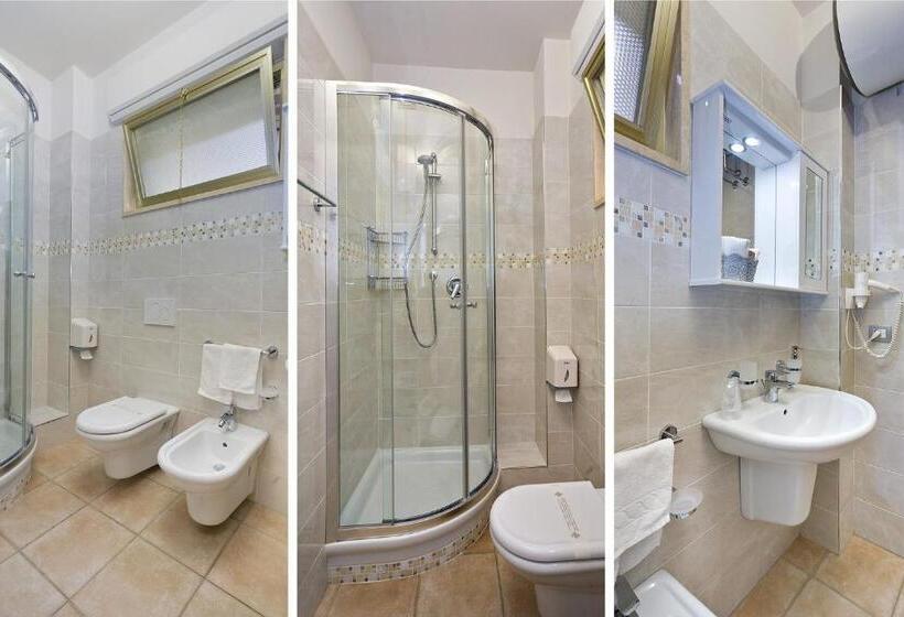 استودیوی لوکس, Residence Dei Due Porti