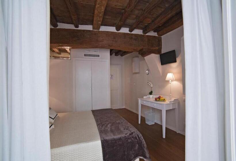 اتاق استاندارد, B&b Il Corso