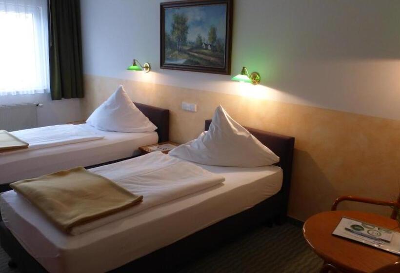 스탠다드 룸, Land Gut Hotel Schenkenberger Hof