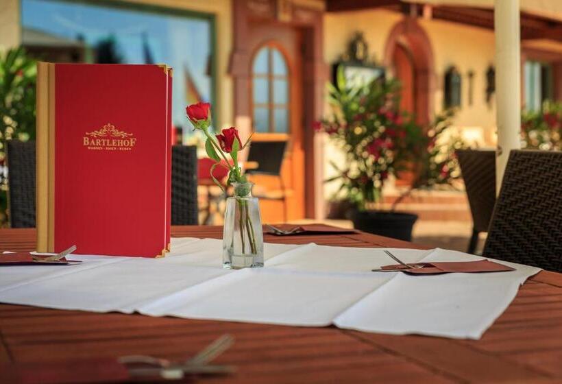 Апартаменты 1 Спальня, Landhotel Bartlehof