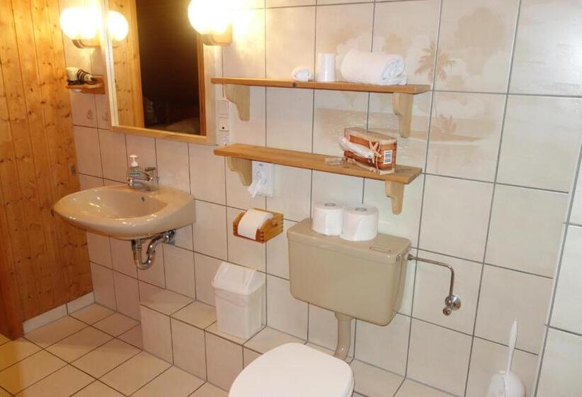 Семейный Номер, Schumacher's Landhaus