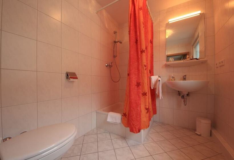 Номер Стандарт Индивидуальный, Altstadthotel Fürth