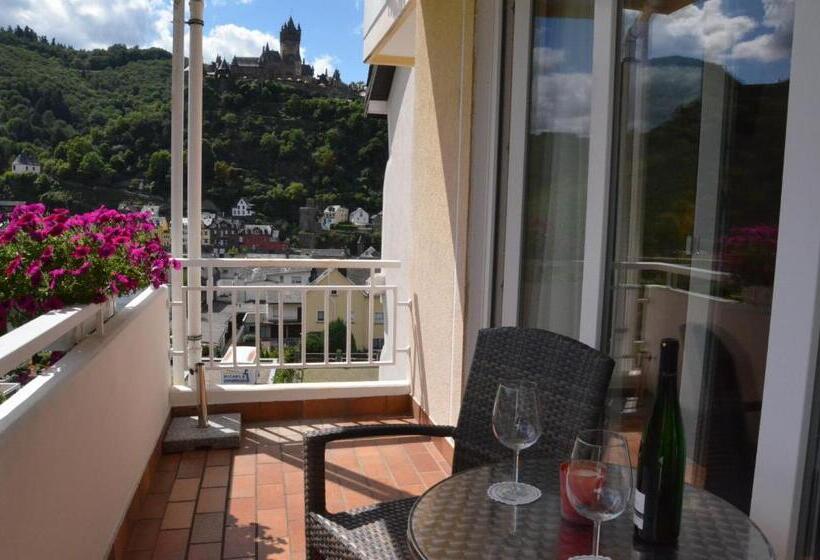 Номер Basic с Балконом, Flair Hotel Am Rosenhügel   Garni