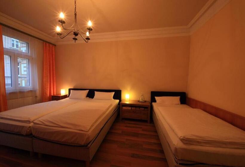 Апартаменты 1 Спальня, Altstadthotel Fürth