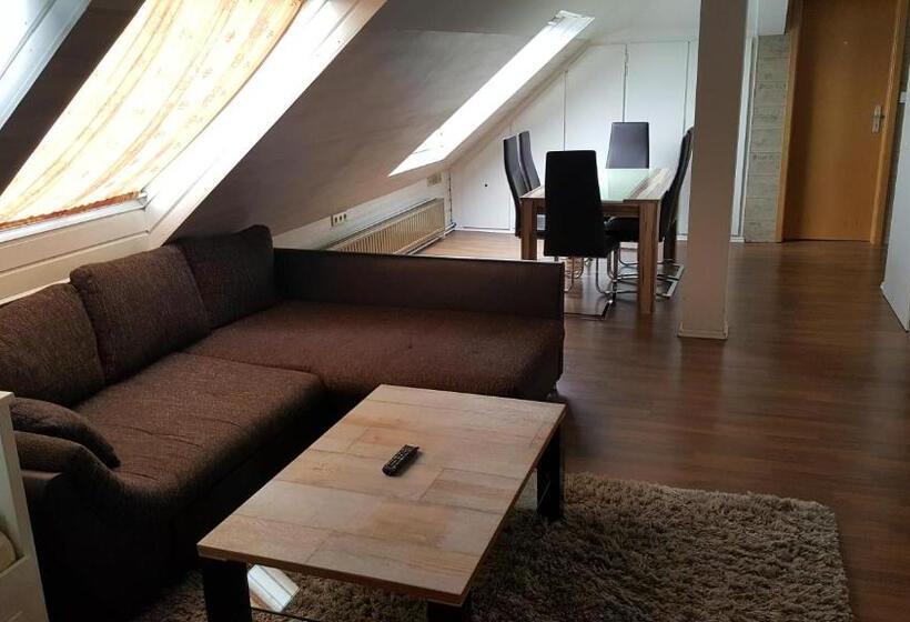 Апартаменты Deluxe 1 Спальня, City Central Promenade