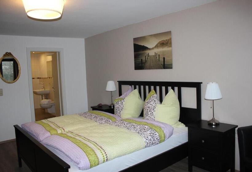 Quarto Estandar, Pension Sonneneck
