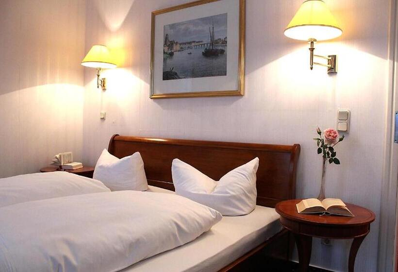 اتاق استاندارد, Parkhotel Fischer