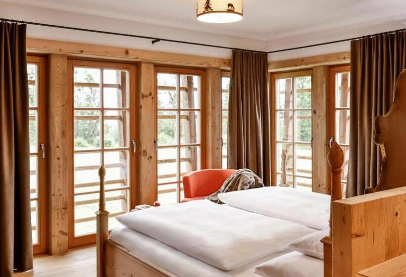 Люкс Повышенной Комфортности, Relais & Châteaux Gut Steinbach Hotel Chalets Spa