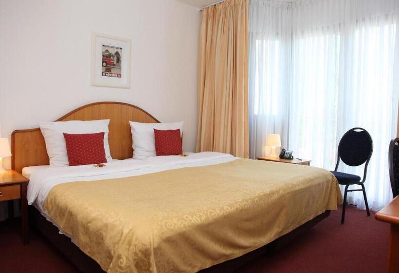 Номер Стандарт, Cityhotel Amadeus