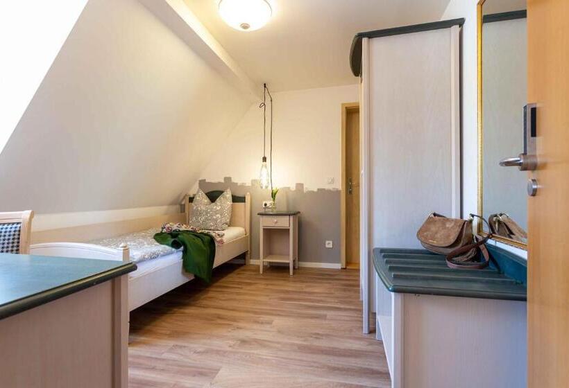 Номер Стандарт Индивидуальный, Landhotel Gutshof