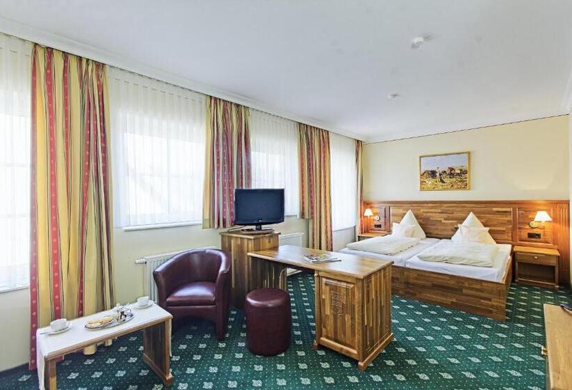 Номер Стандарт, Golfpark Gut Duneburg
