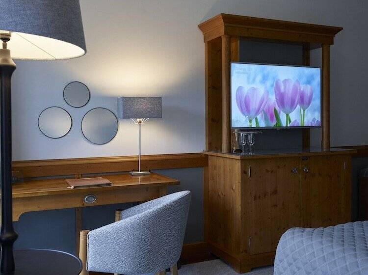 Номер Superior, Schloss Hotel Dresden Pillnitz