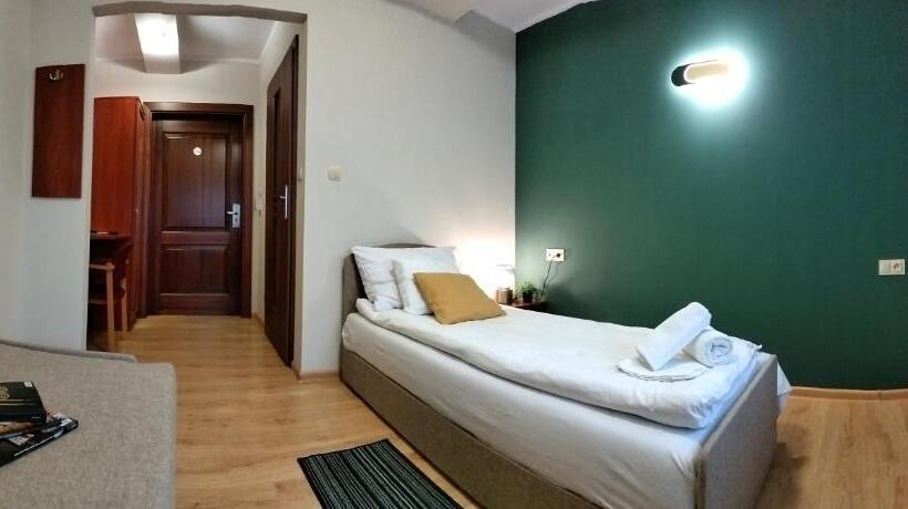 Номер Стандарт, Bankietowa Hotel & Restauracja