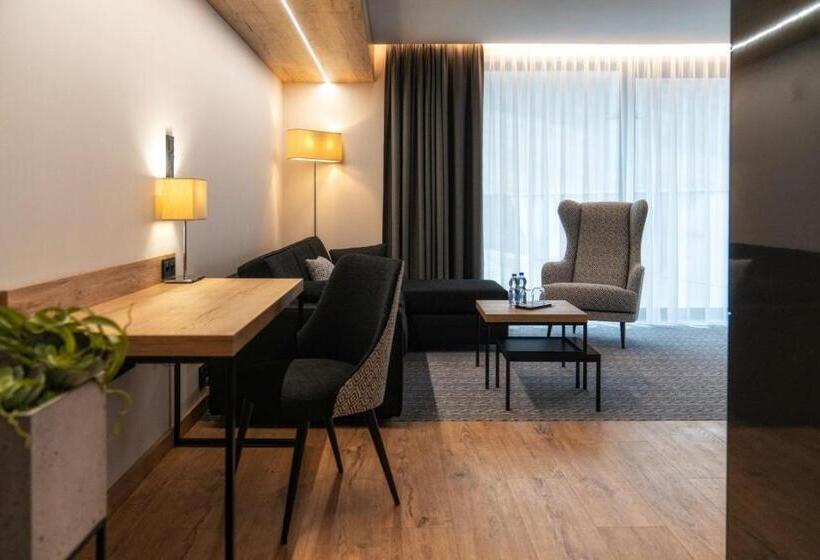 سوییت اجرایی, Meta Resort & Vine Spa