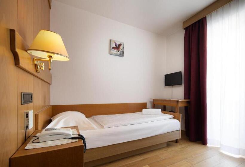 Quarto Economy Individual, Sole   Sonne