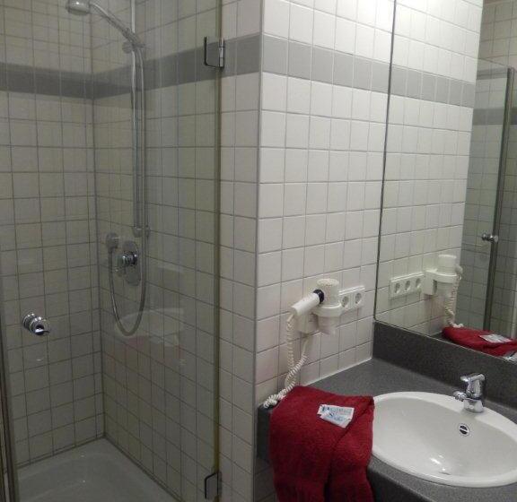 Номер Стандарт Индивидуальный, Landhotel Günzburg