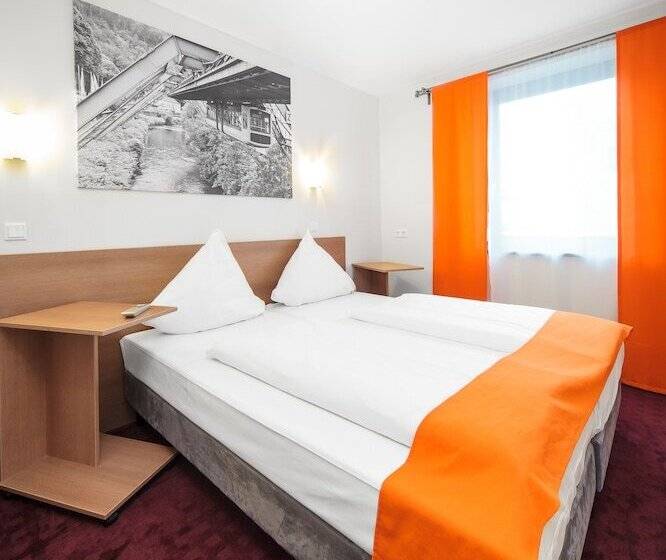 Номер Basic, Mcdreams Hotel Wuppertal City
