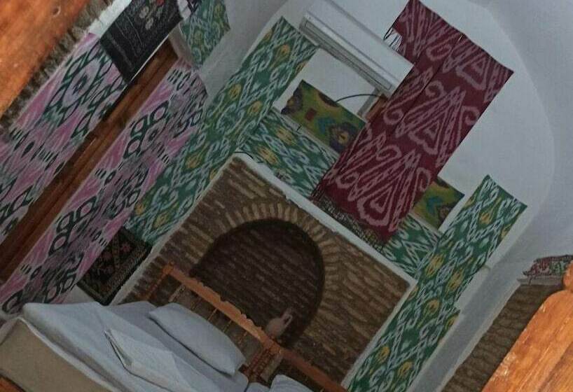 اتاق استاندارد, Mekhtar Ambar  Caravan Sarai Xix