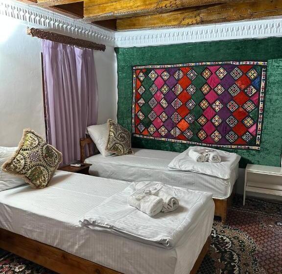 اتاق استاندارد, Mekhtar Ambar  Caravan Sarai Xix